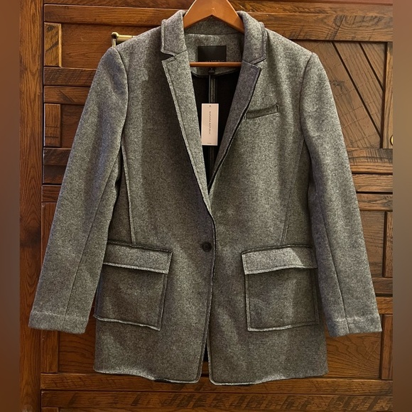 Banana Republic Jackets & Blazers - NWT Banana Republic Wool Blend Textured Boyfriend Blazer Sz 8P